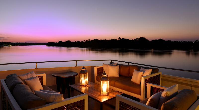 Stanley & Livingstone At Victoria Falls Exteriör bild
